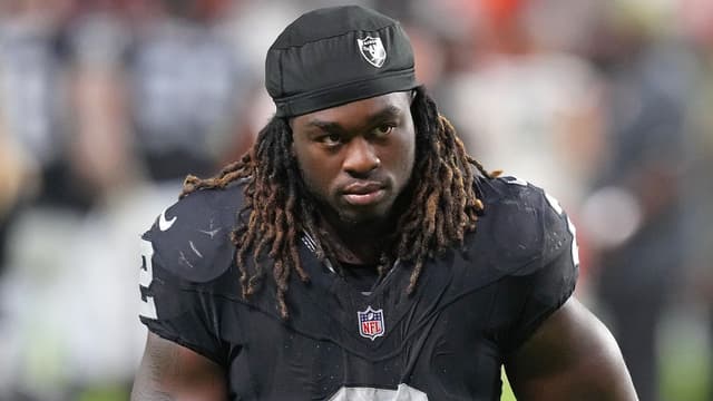 Raiders’ Run Game Still Broken Despite Ashton Jeanty Pick