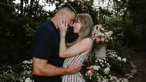 How Much Does Taylor Swift's Engagement Ring Cost?