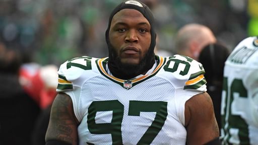 Why Did the Cowboys Accept Kenny Clark in the Micah Parsons Trade?