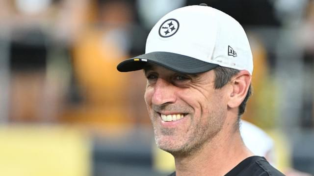 Aaron Rodgers Named Steelers Captain in First Year