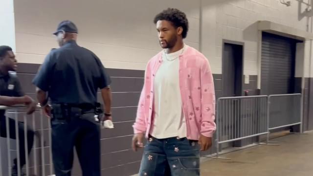 Kyler Murray Goes Viral For His “Toddler” Like Pre-Game Fit