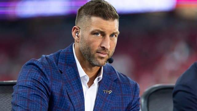 Tim Tebow Admits Cam Newton Handed Him His Only Tug-of-War Loss at Florida