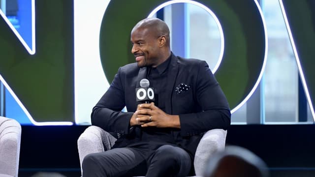 Giants Legend Osi Umenyiora Back on UK NFL TV After Five Days in a Coma