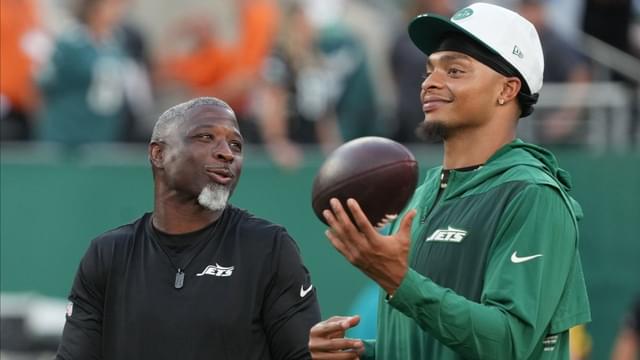 Jets HC Aaron Glenn Casts Doubt on Justin Fields’ Week 3 Status