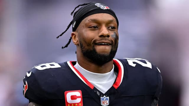 “It Was a Freak Injury”: Texans GM on Why Joe Mixon Missed All of 2025