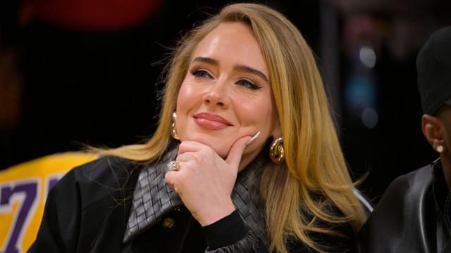 Report: Adele Approached for Super Bowl Halftime Show