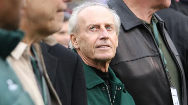 Jets Mourn Passing of Legendary PR Director Frank Ramos