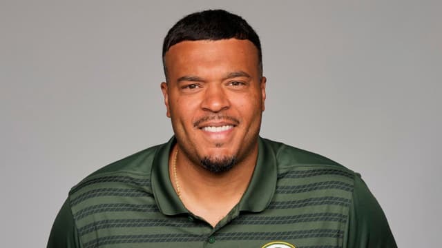 Eagles Are Hiring Ryan Mahaffey As Run Game Coordinator and Tight Ends Coach