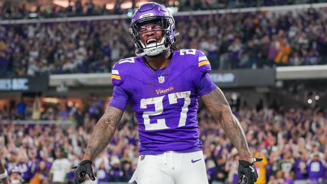  RB Cam Akers Stuns Browns, Becomes 12th Non-QB Viking to Toss a Touchdown